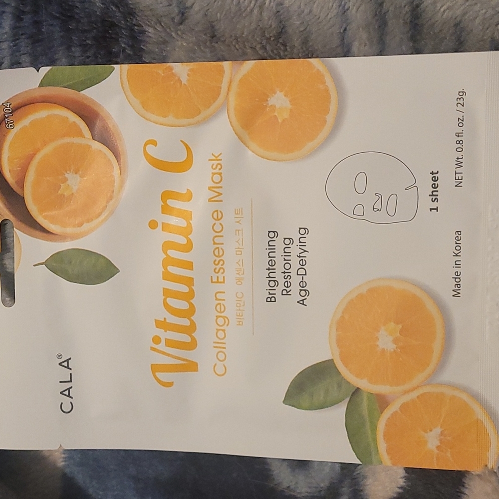 Vitamin c and collagen face sheet